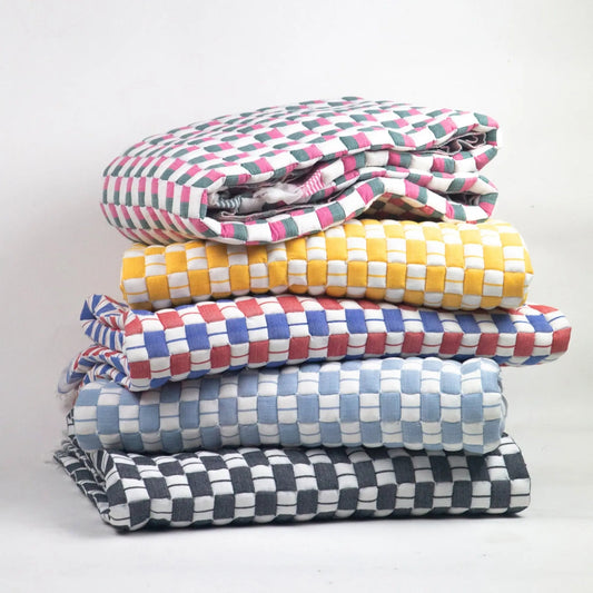 Geocheck Bauhaus Quilted Blanket in Ice Archive New York