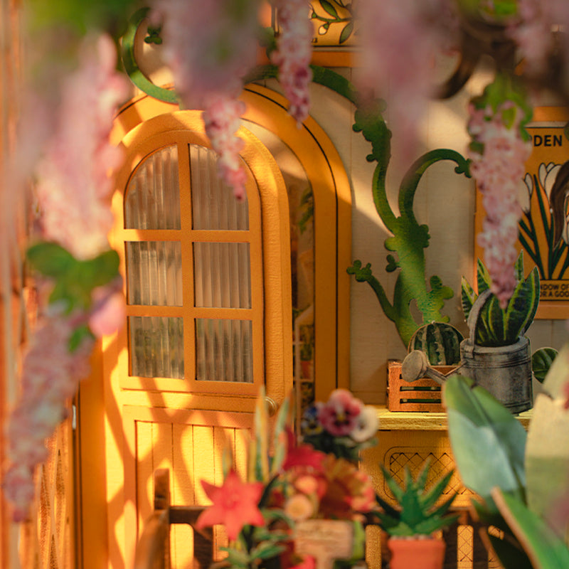 Book Nook Kit – Garden House