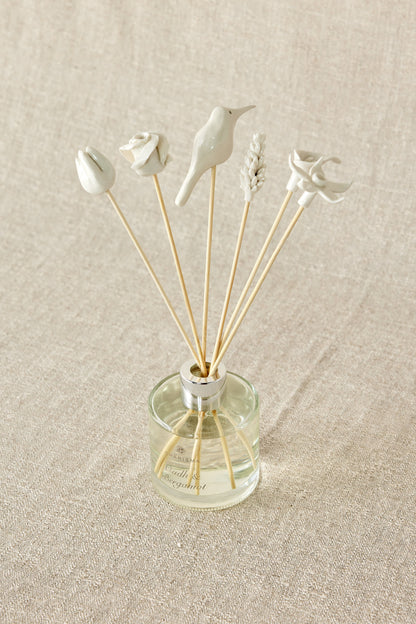 Happy Reed Bouquet | Set of 5