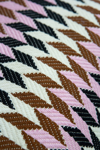 Optic Pillow in Cacao