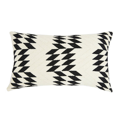 Optic Quilt Pillows in Contrast