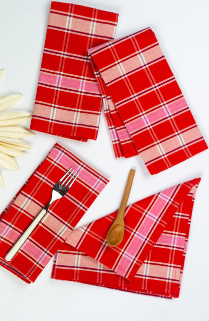 Camila Plaid Dinner Napkins | Set of 4