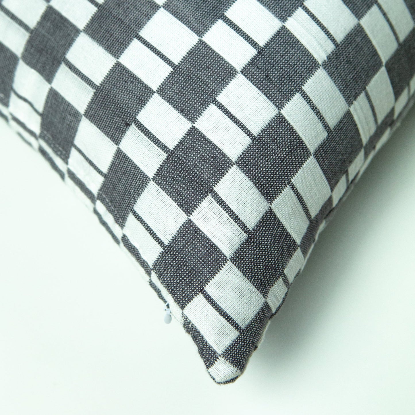 Geocheck Bauhaus Pillow in Pewter