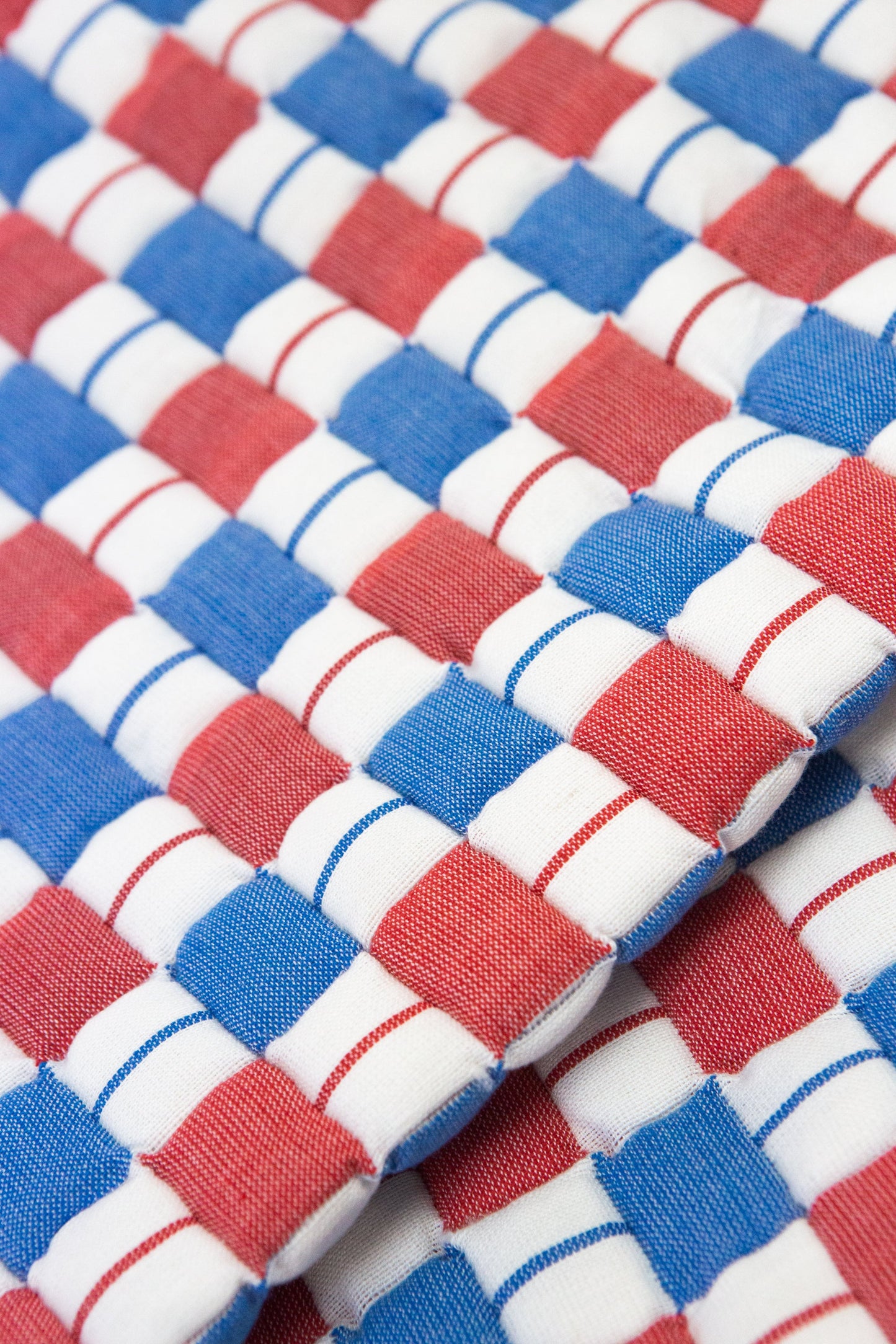 Geocheck Bauhaus Quilted Blanket in Americana