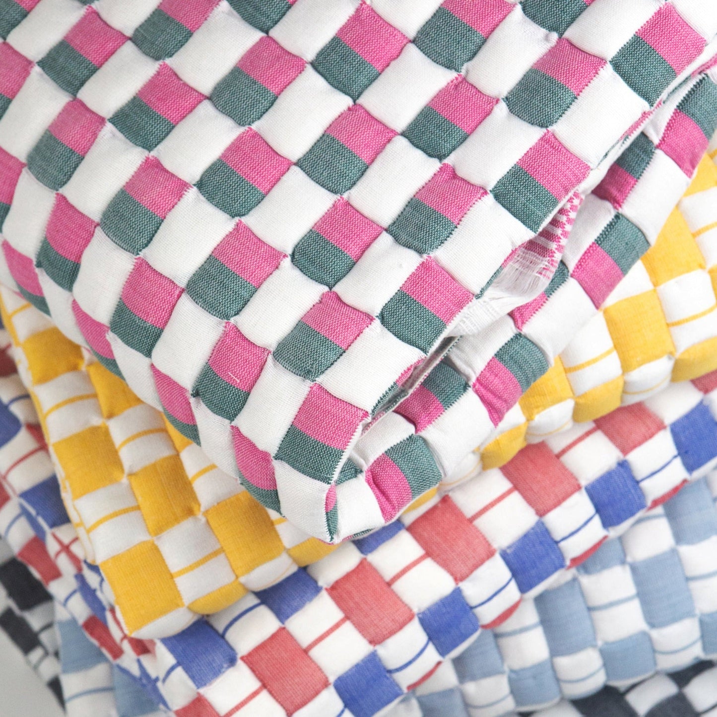 Geocheck Quilted Blanket in Deco