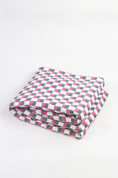 Geocheck Quilted Blanket in Deco