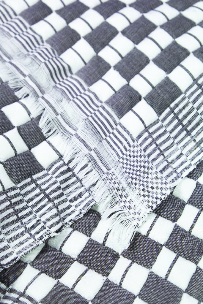 Geocheck Bauhaus Quilted Blanket in Pewter