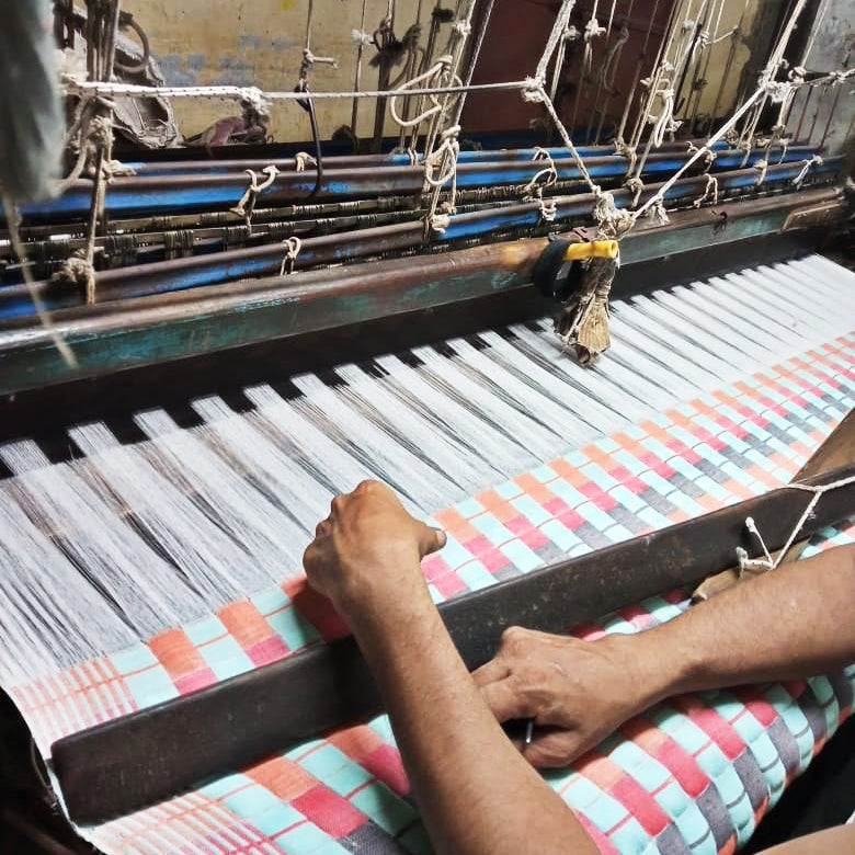 Geocheck Bauhaus Quilted Blanket in Americana